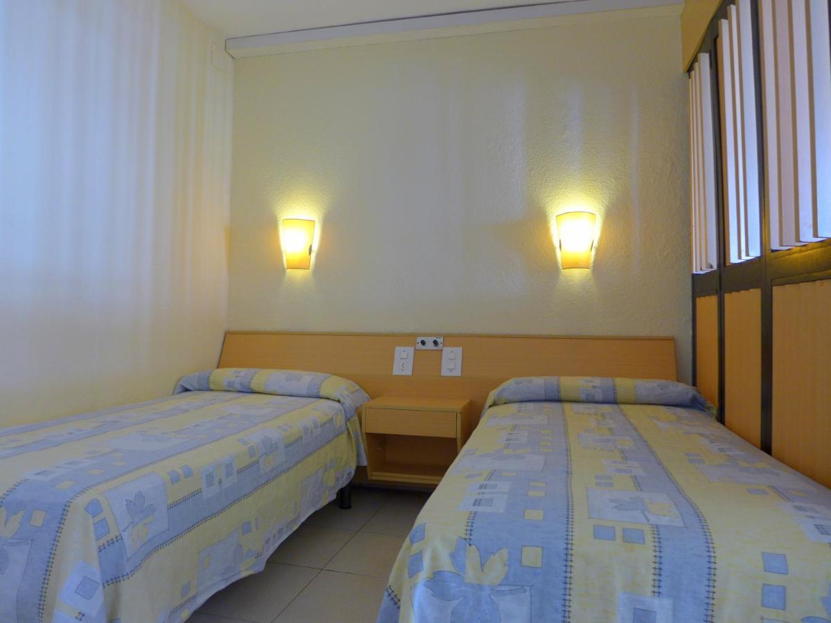 Alboran Study Appartement Salou Buitenkant foto