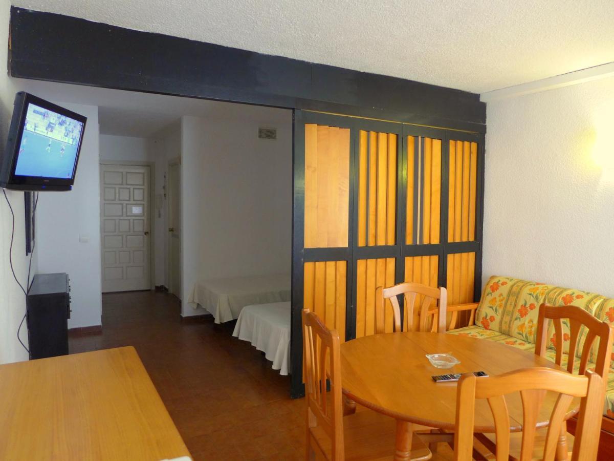 Alboran Study Appartement Salou Buitenkant foto